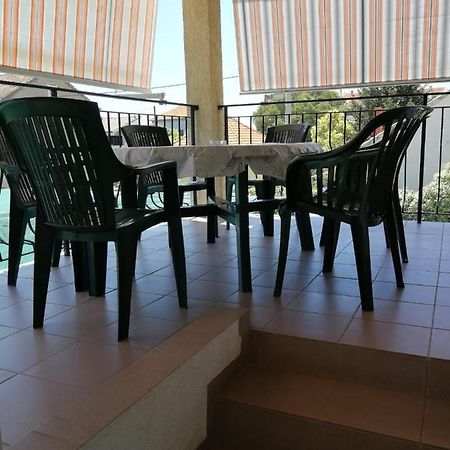Apartments Ljubica Biograd Na Moru Bagian luar foto