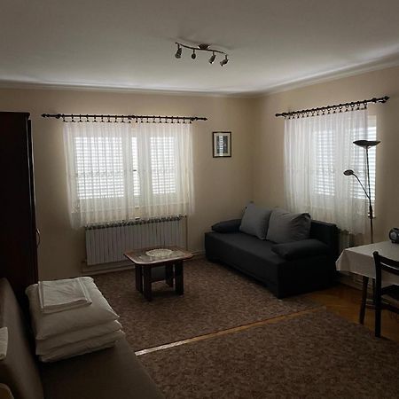 Apartments Ljubica Biograd Na Moru Bagian luar foto